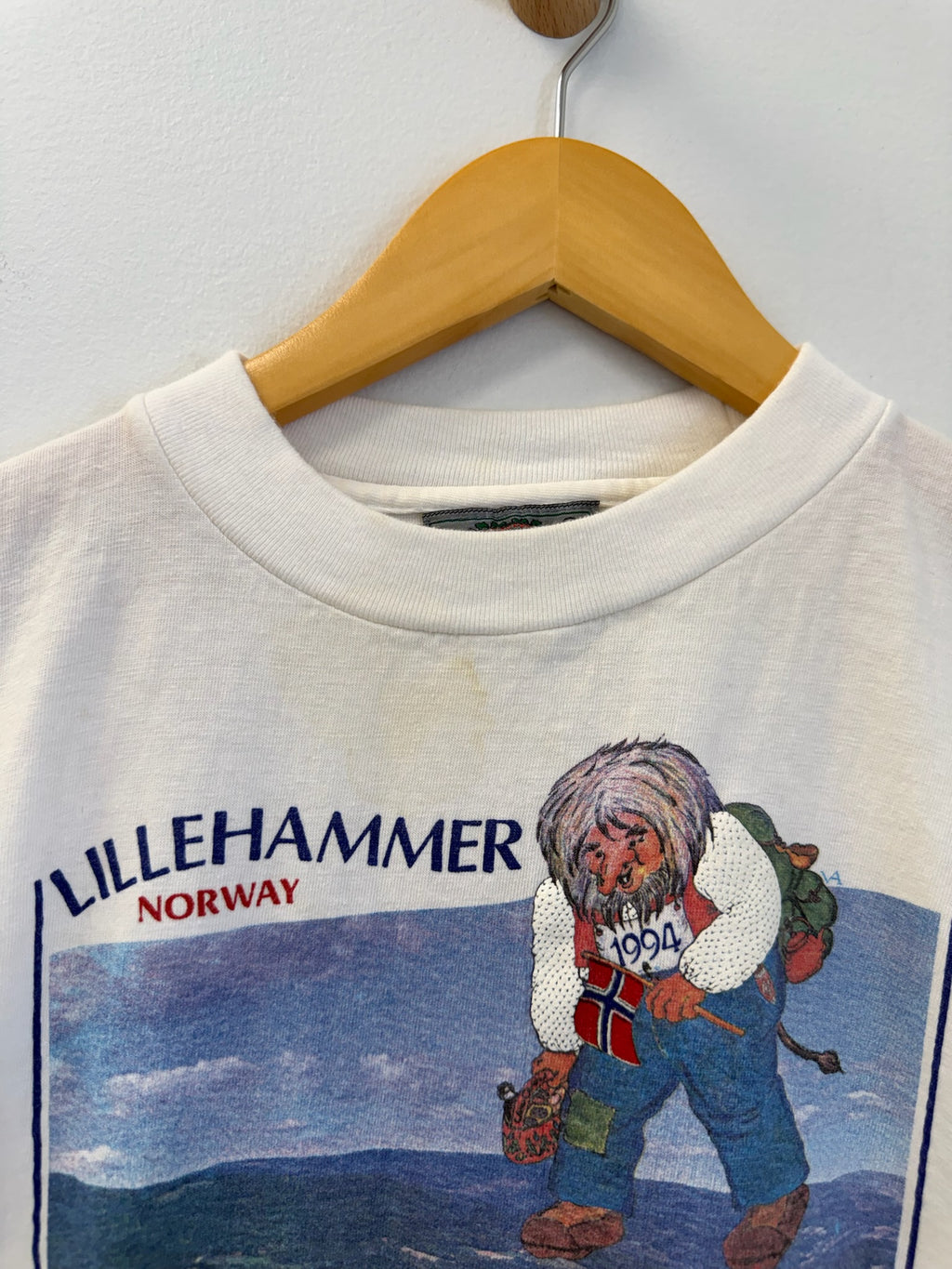 3A-62-CH White Norway Scenic Tee