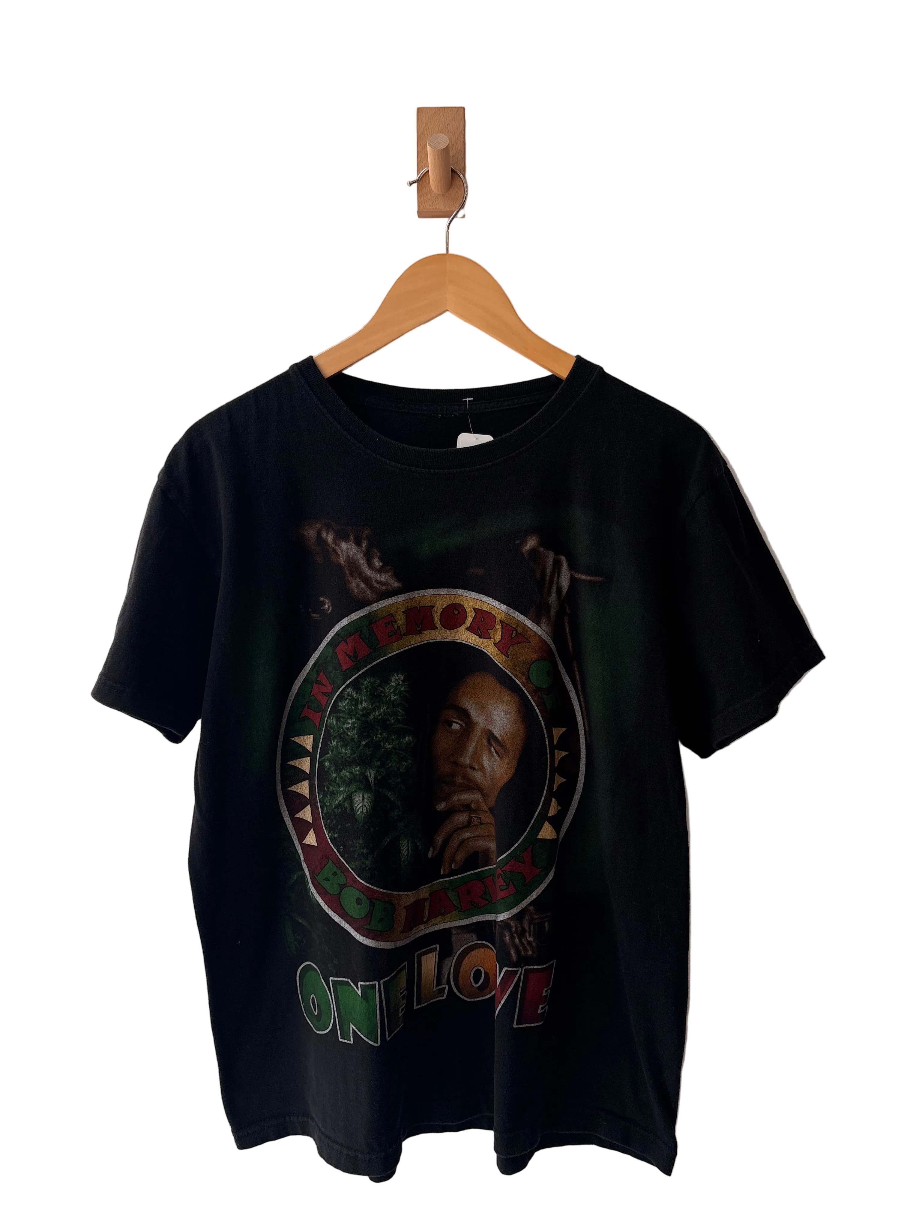 4A-143-CH Bob Marley One Love Black Tee