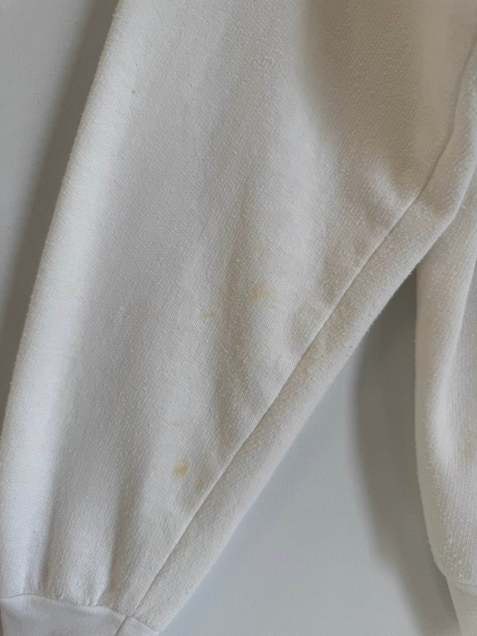 3A-100-CH White Winnipeg 89 Crewneck