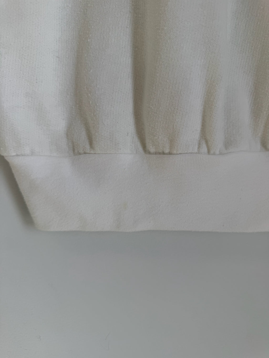 3A-100-CH White Winnipeg 89 Crewneck