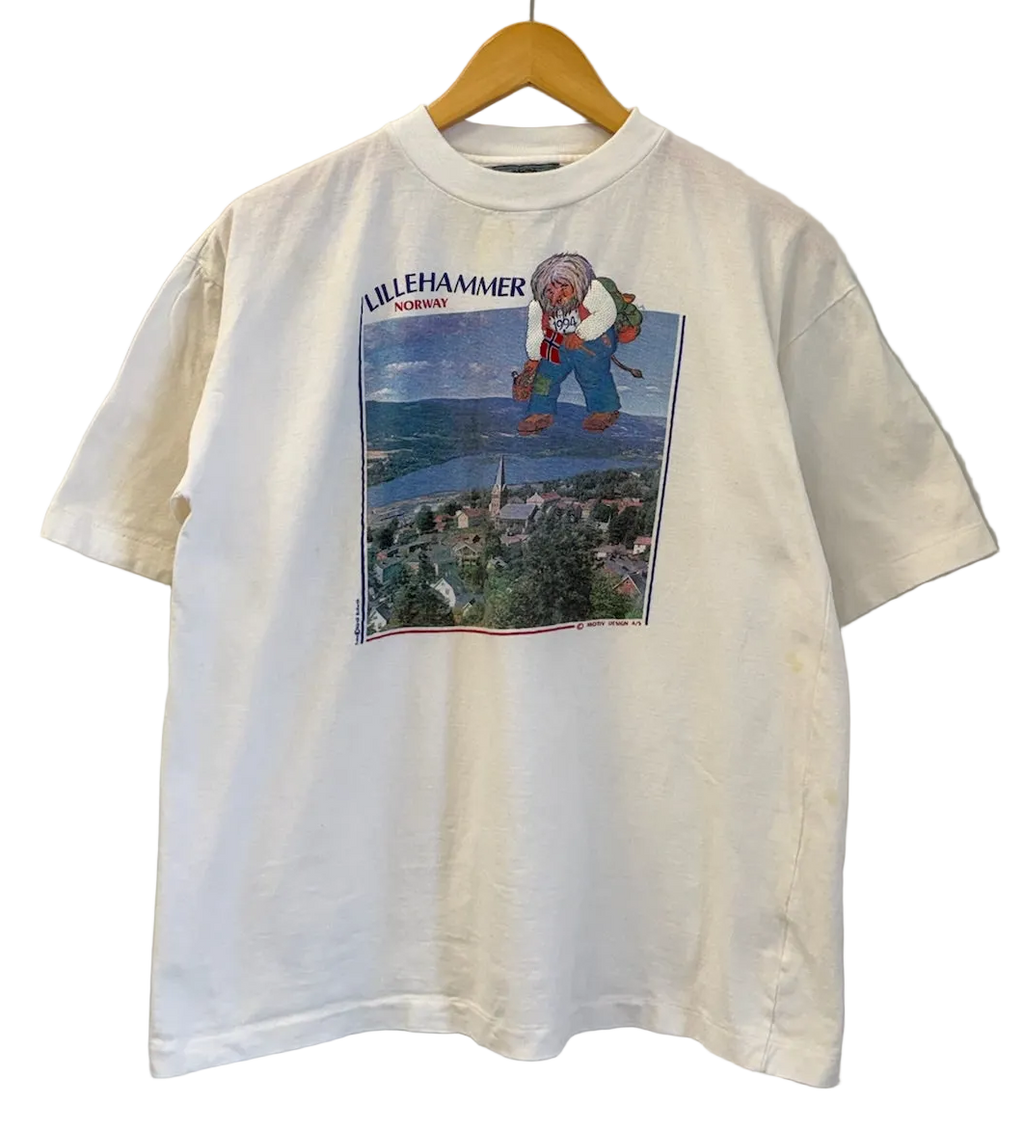 3A-62-CH White Norway Scenic Tee