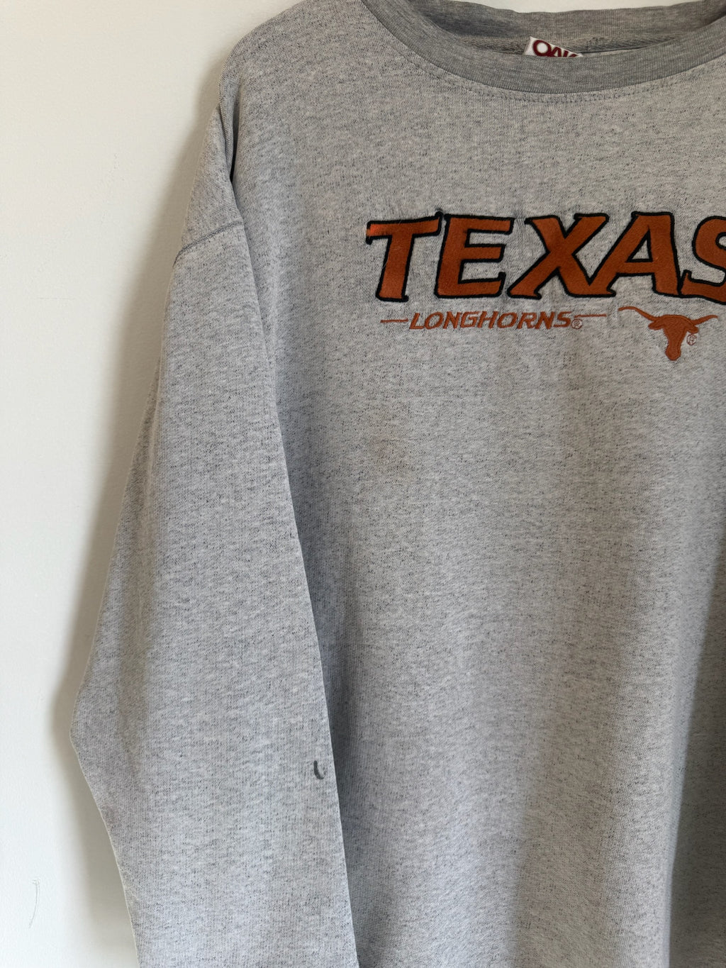 3A-111-CH Grey Texas Longhorns Crewneck