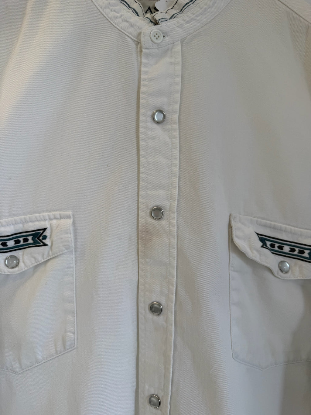 3A-99-CH White Patterned Button Up
