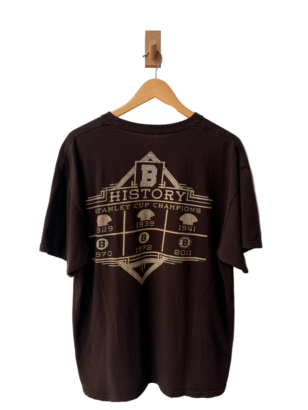 4A-173-CH Boston Bruins Brown Tee