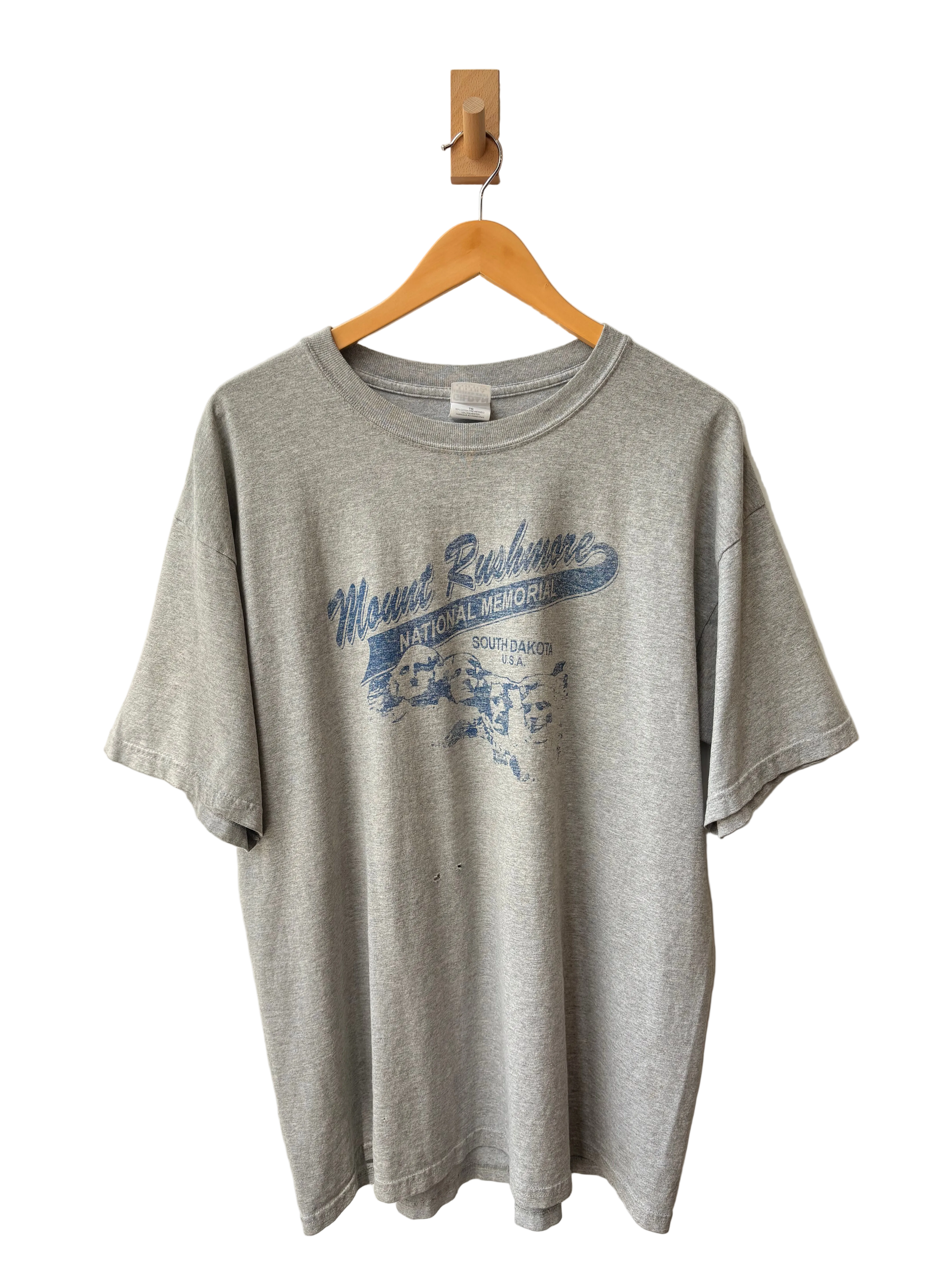 4A-175-CH Mount Rushmore Tee