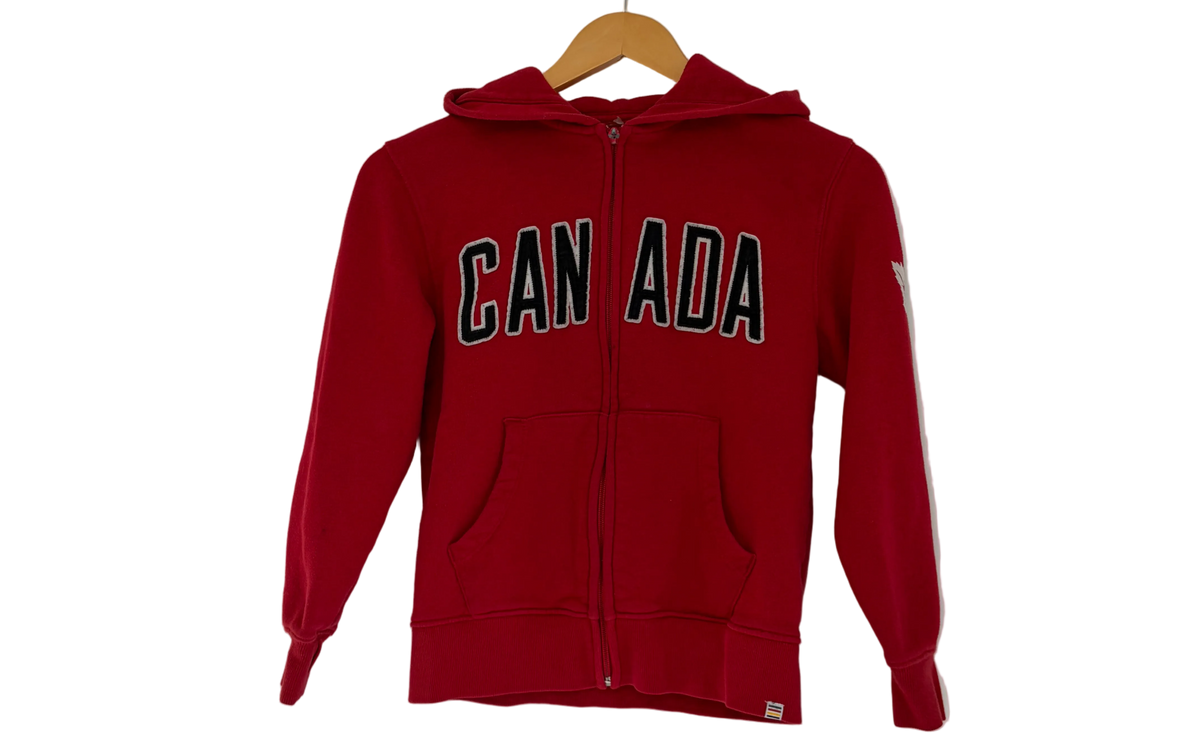 2A-10-CH Red Canada Zip Up – The Clubhouse
