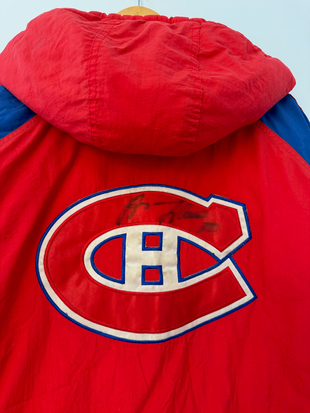 1A-208-CH Red & Blue MTL Canadiens Sports Puffer