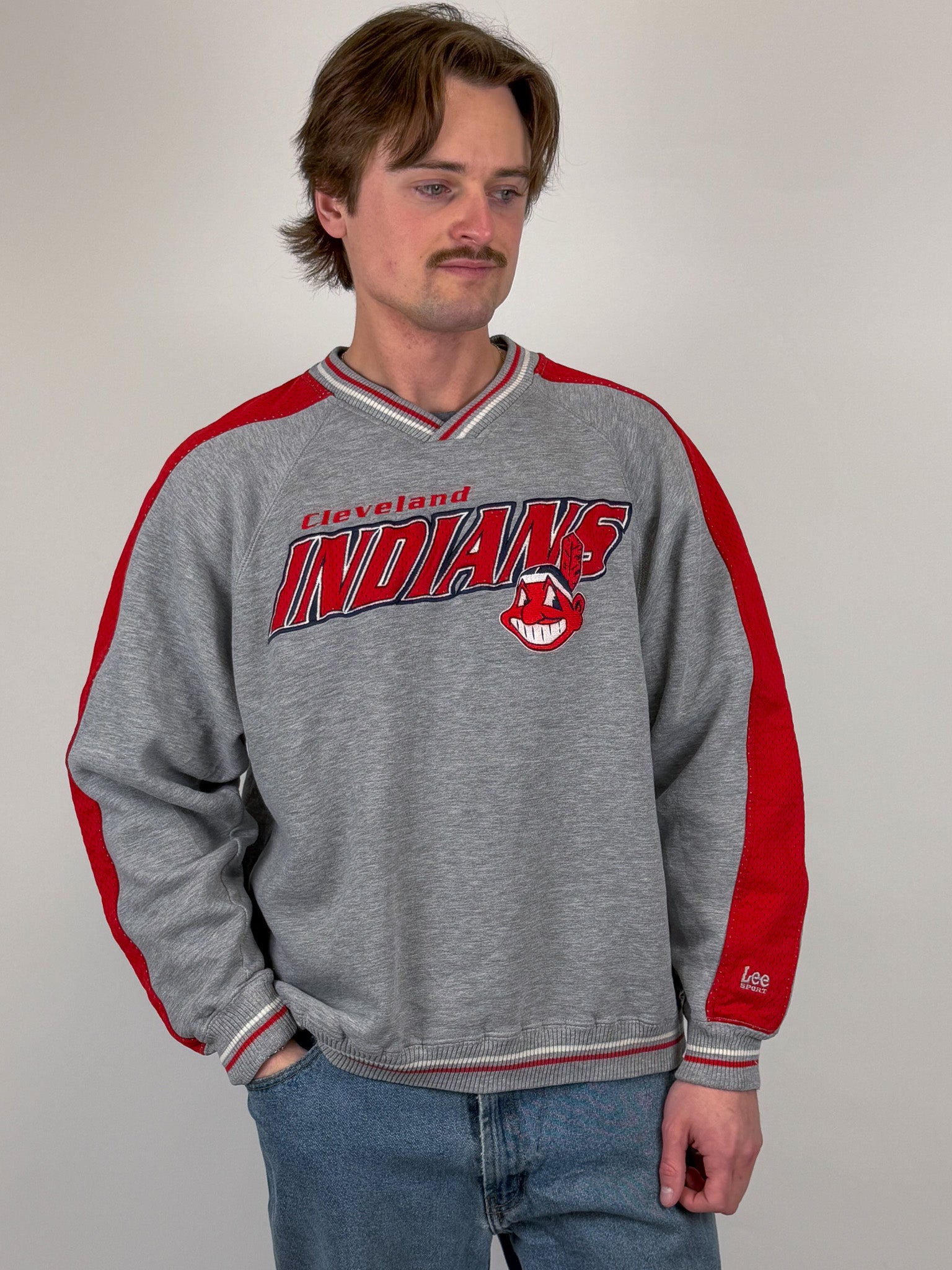1A-86-CH Cleveland Sports Crewneck