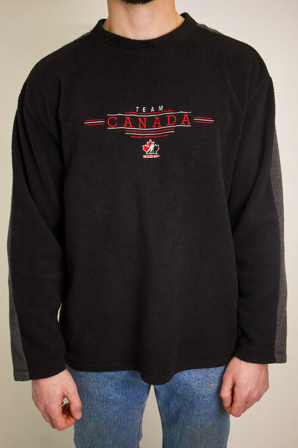 1A-95-CH Black Canada Fleece