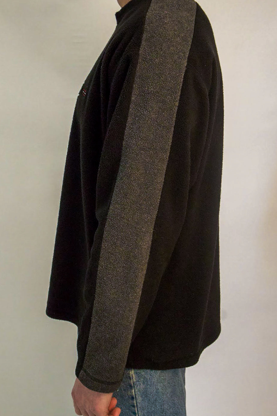 1A-95-CH Black Canada Fleece