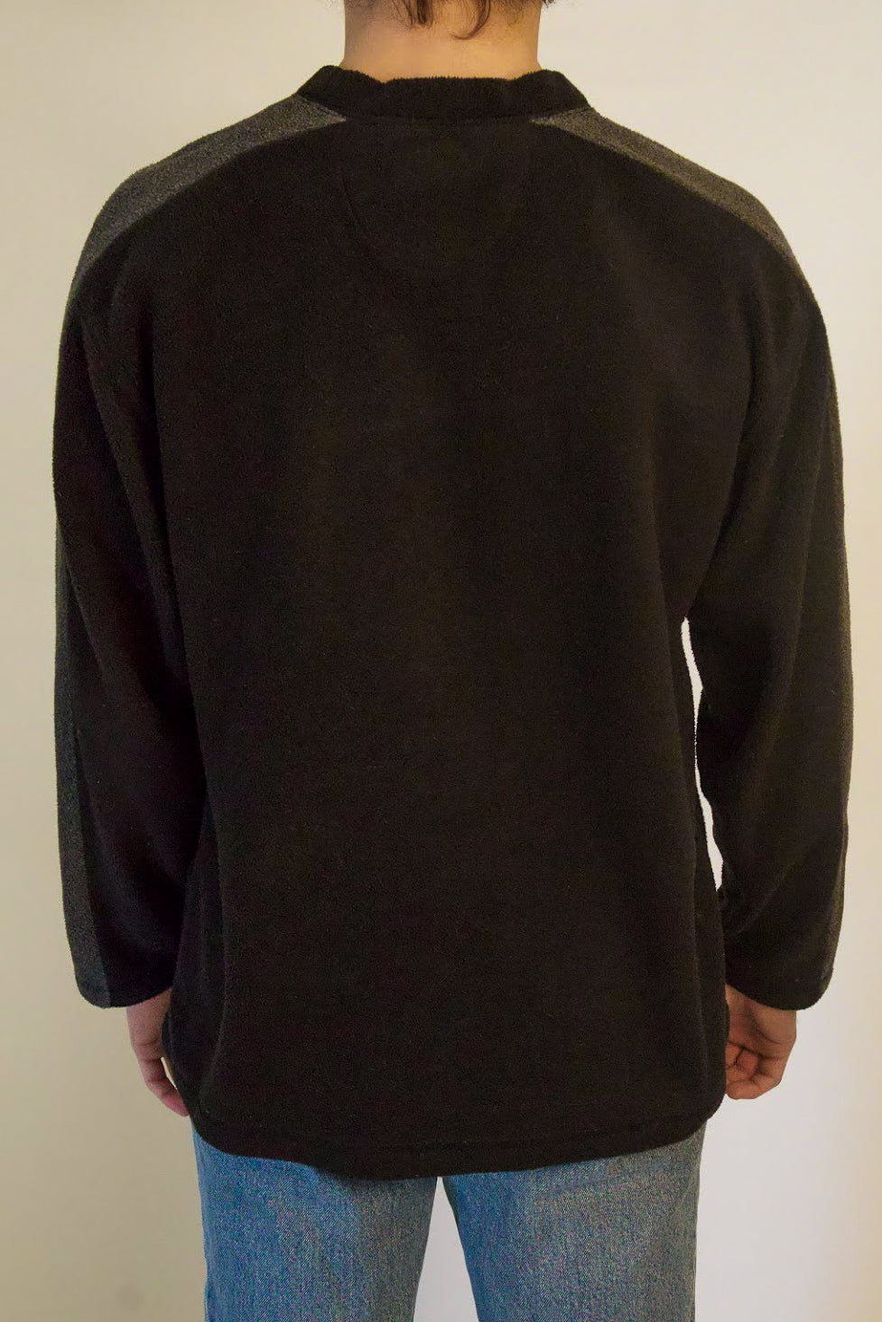 1A-95-CH Black Canada Fleece