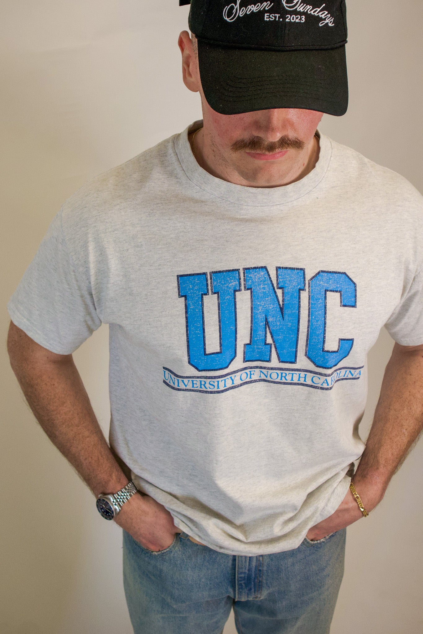 1A-18-CH UNC Grey Tee