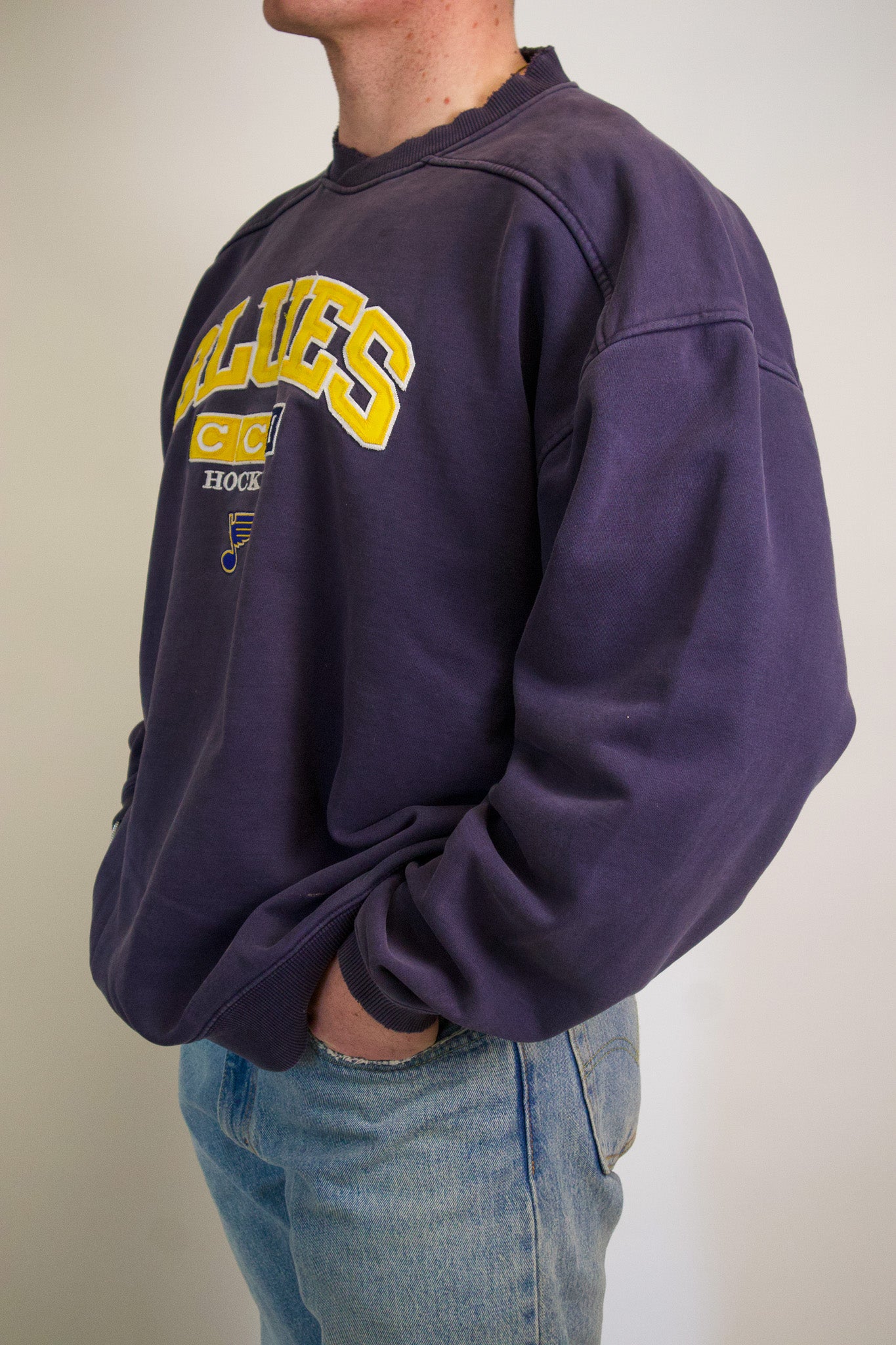 1A-80-CH St. Louis Blues Navy Crewneck