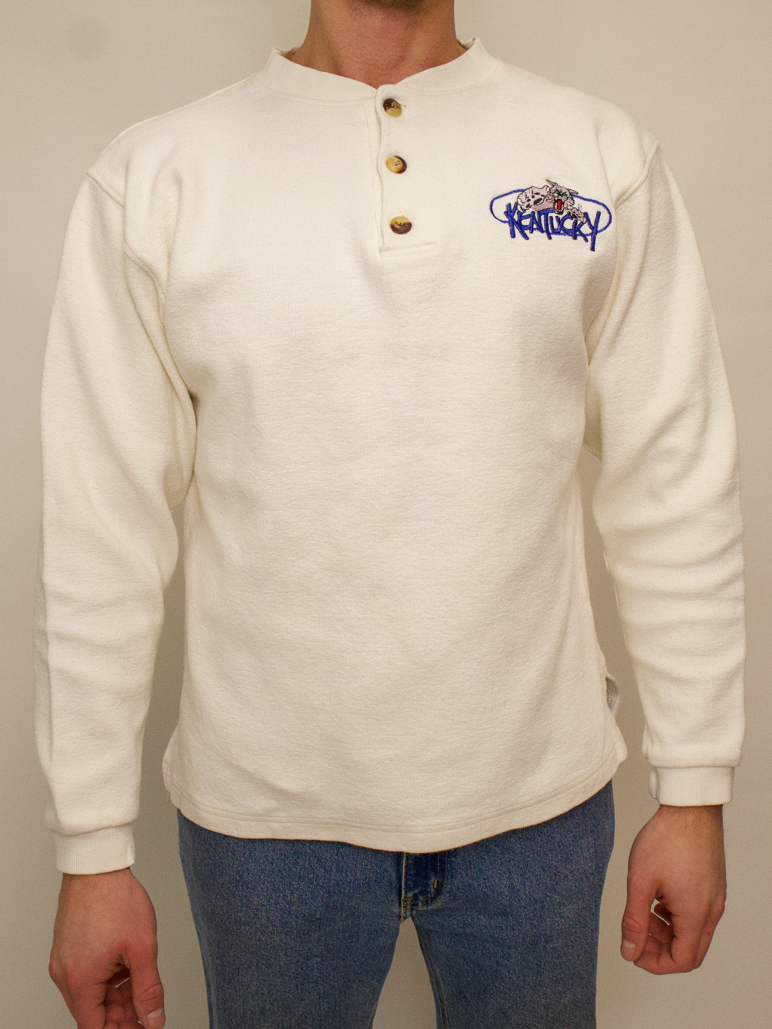 1A-55-CH White Kentucky Heavyweight Longsleeve
