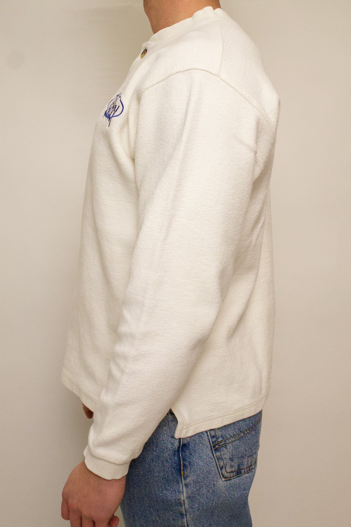 1A-55-CH White Kentucky Heavyweight Longsleeve
