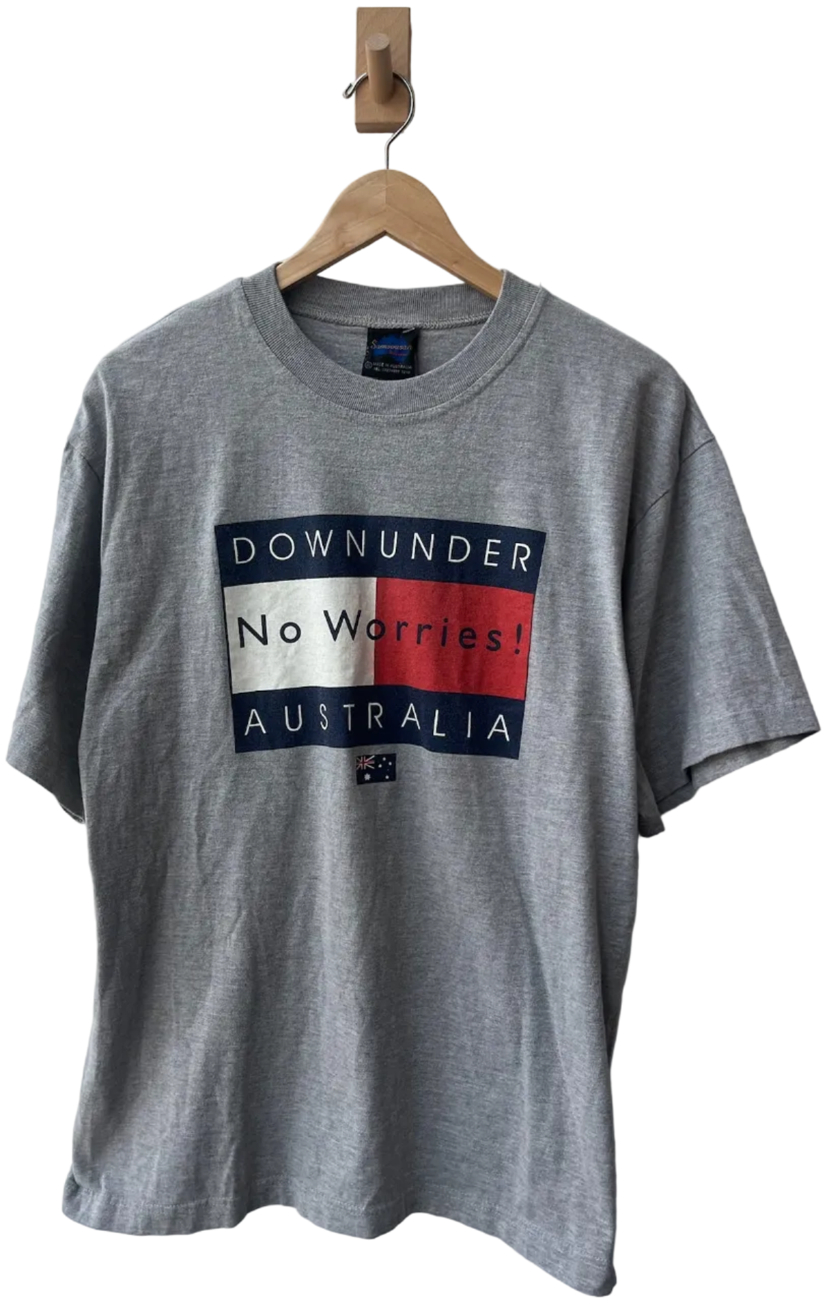 11-505-CH Samsousan Down Under Grey Graphic T